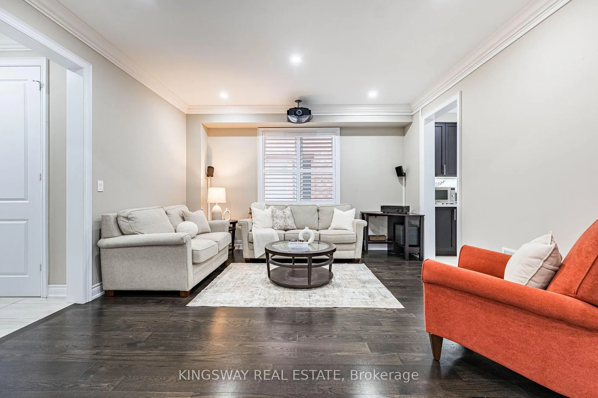 Photo 6 of 41 Argelia Crescent, Brampton, Credit Valley — HOMEH