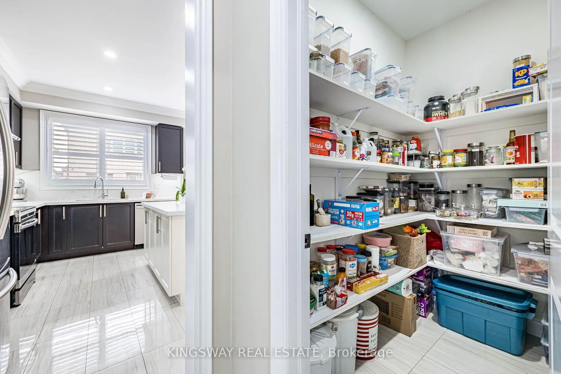 Photo 18 of 41 Argelia Crescent, Brampton, Credit Valley — HOMEH