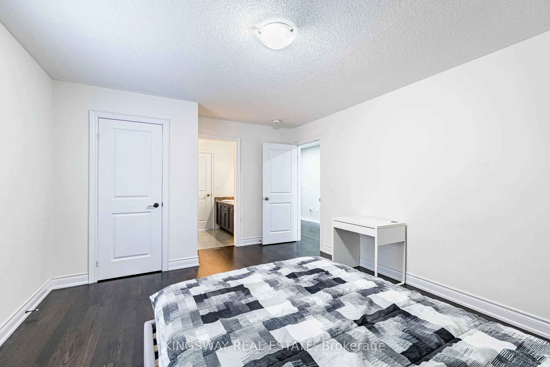 Photo 33 of 41 Argelia Crescent, Brampton, Credit Valley — HOMEH