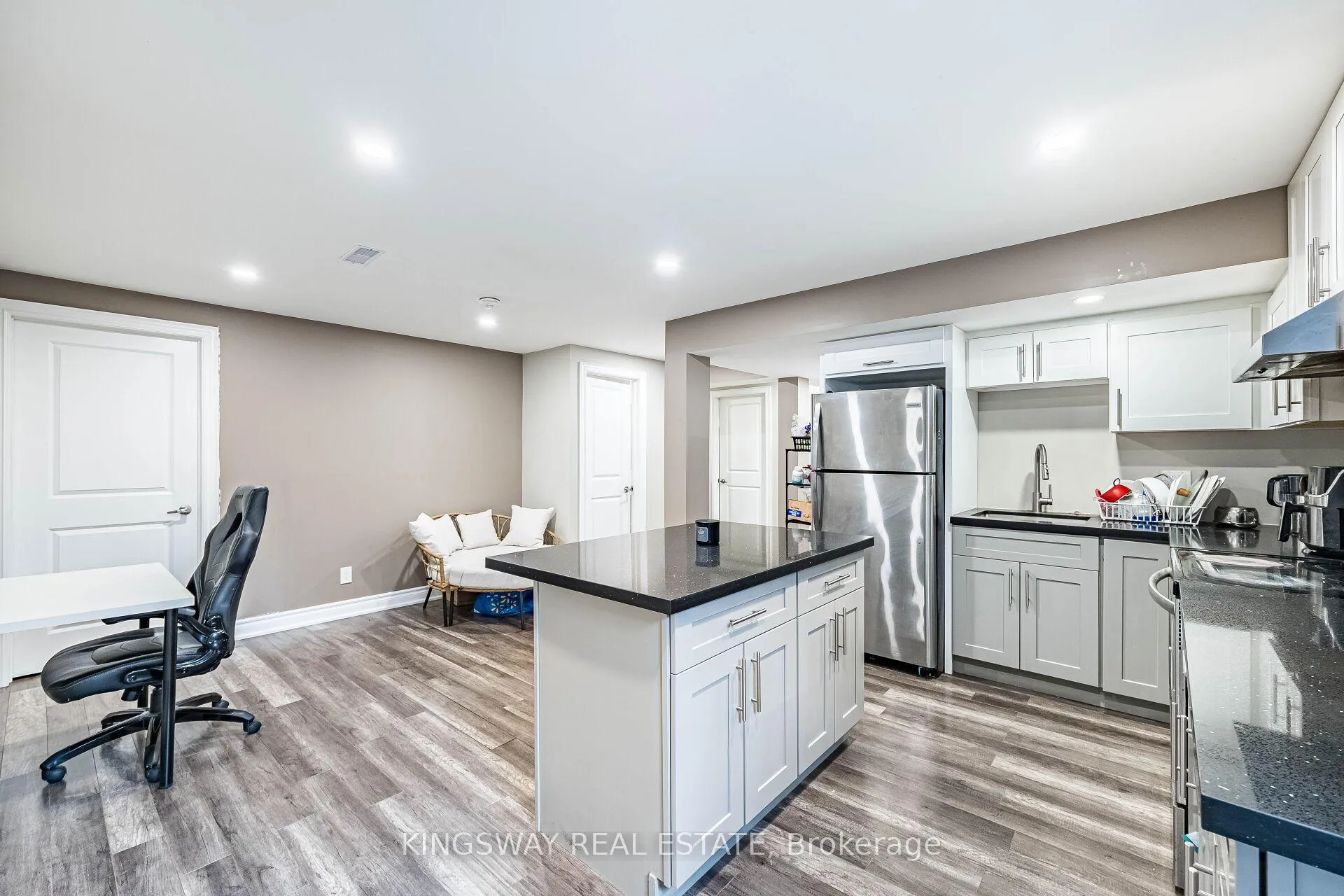 Photo 39 of 41 Argelia Crescent, Brampton, Credit Valley — HOMEH