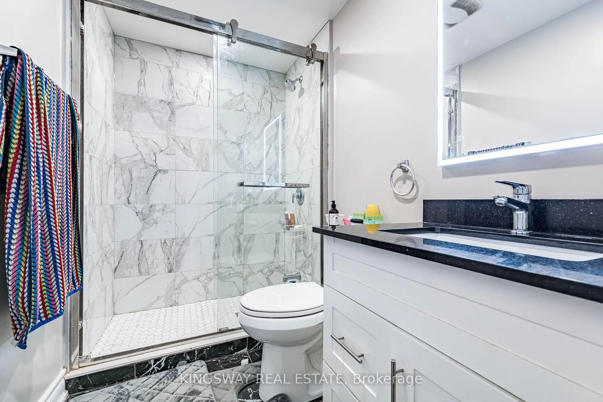 Photo 42 of 41 Argelia Crescent, Brampton, Credit Valley — HOMEH
