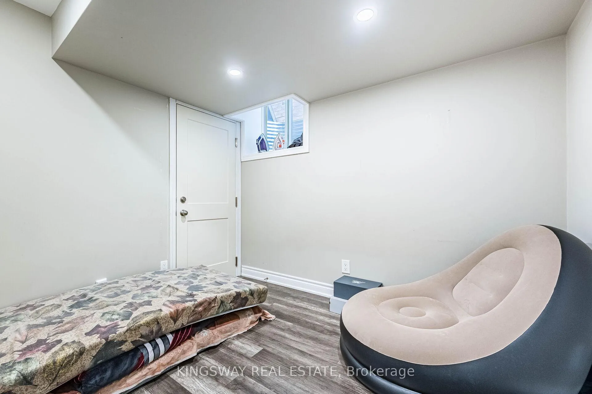 Photo 44 of 41 Argelia Crescent, Brampton, Credit Valley — HOMEH