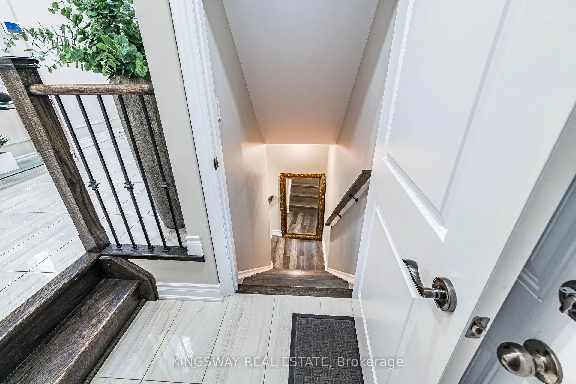 Photo 46 of 41 Argelia Crescent, Brampton, Credit Valley — HOMEH