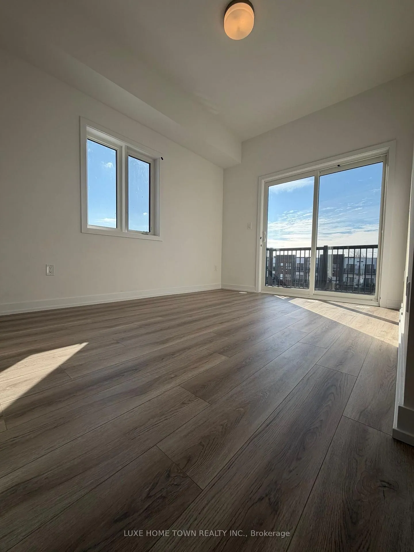 Photo 5 of Unit 318, 25 Palace Street, Kitchener — HOMEH