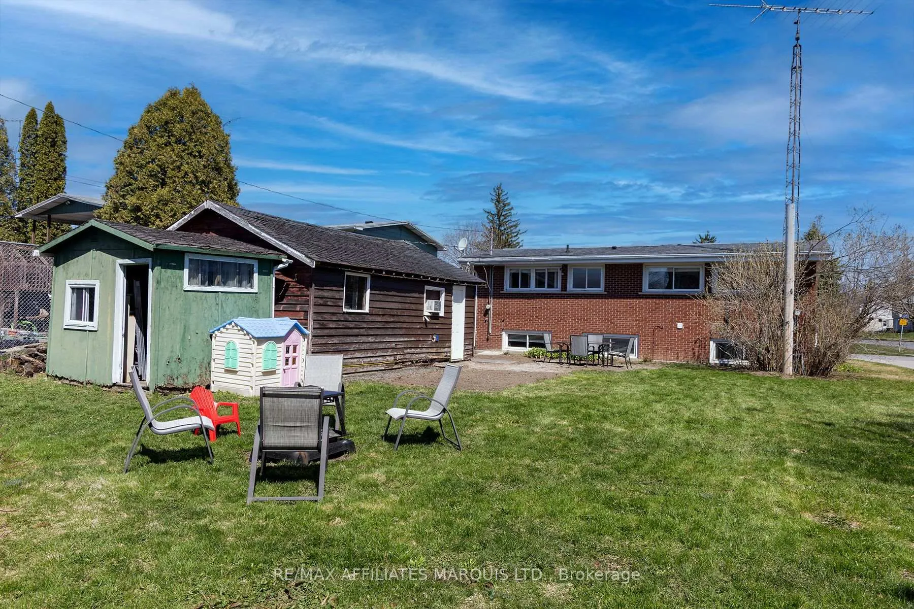 Photo 7 of 69 Kyle Drive, South Dundas, Morrisburg — HOMEH