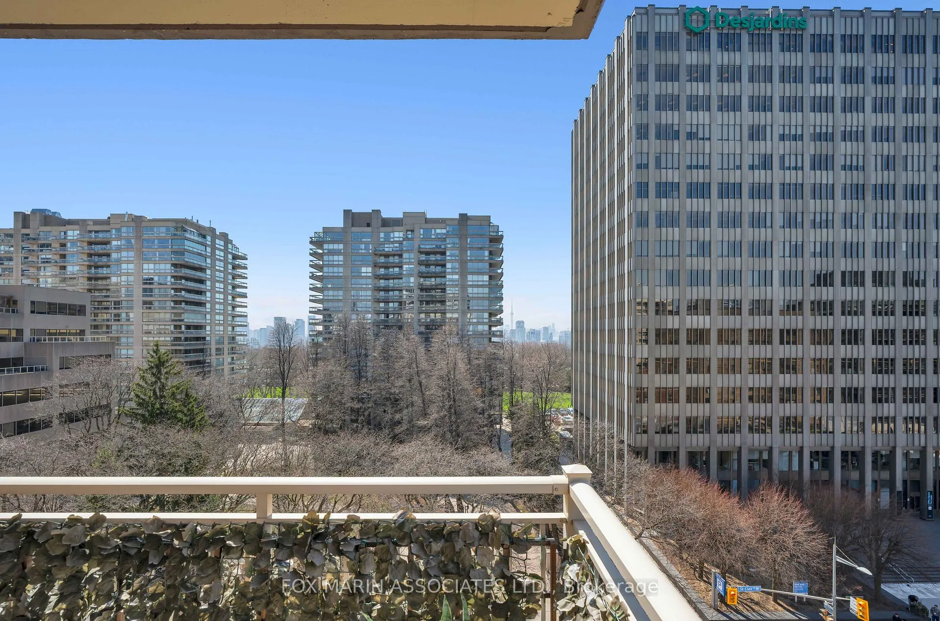Photo 29 of Unit 805, 1 Deer Park Crescent, Toronto, Yonge-St. Clair — HOMEH
