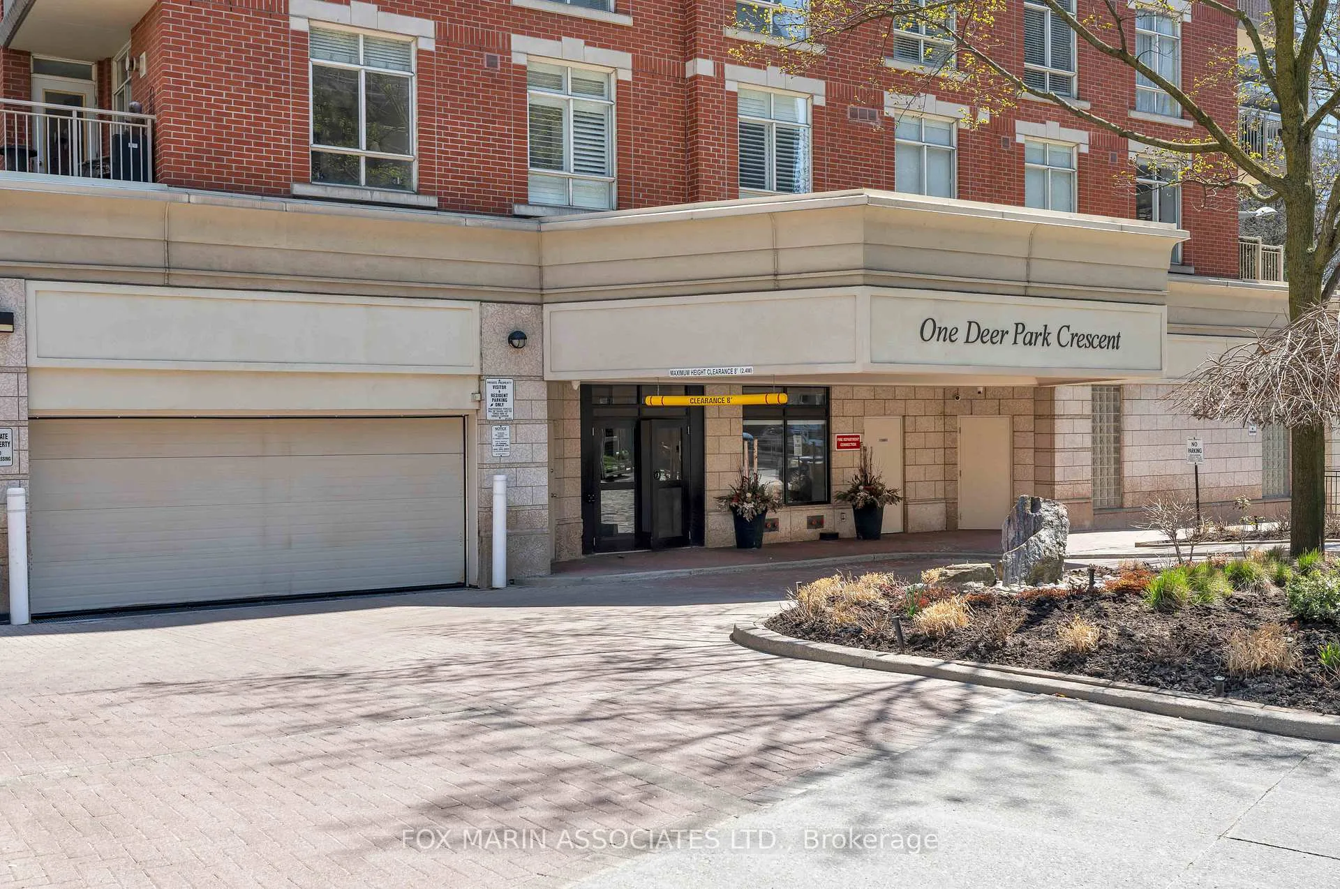 Photo 32 of Unit 805, 1 Deer Park Crescent, Toronto, Yonge-St. Clair — HOMEH