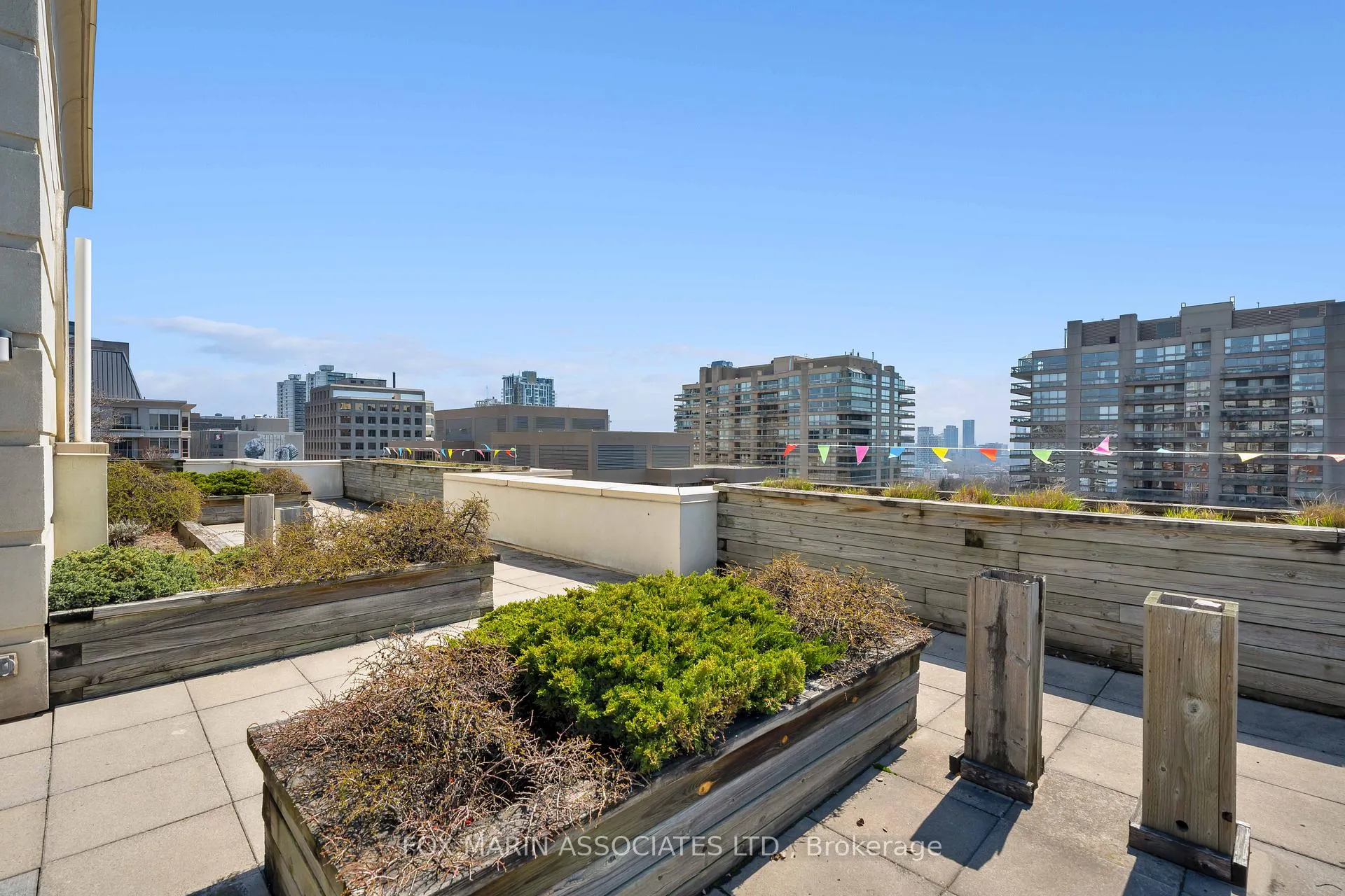 Photo 43 of Unit 805, 1 Deer Park Crescent, Toronto, Yonge-St. Clair — HOMEH