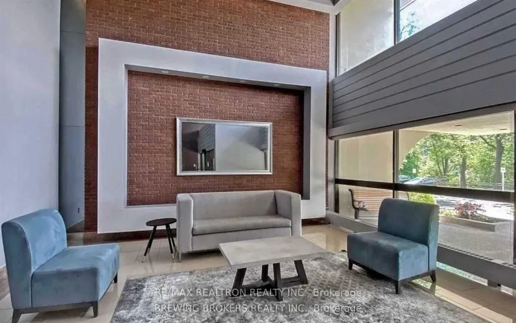 Photo 2 of Unit 1415, 177 Linus Road, North York, Hillcrest Village — HOMEH