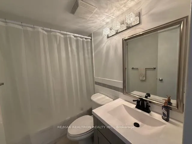 Photo 16 of Unit 1415, 177 Linus Road, North York, Hillcrest Village — HOMEH