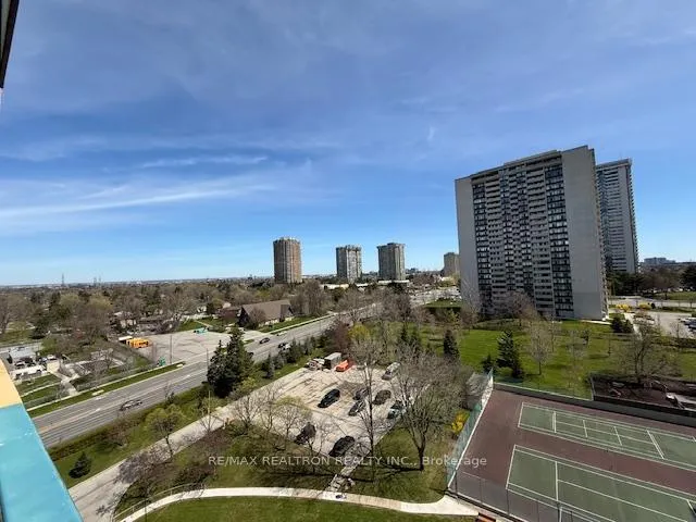 Photo 20 of Unit 1415, 177 Linus Road, North York, Hillcrest Village — HOMEH
