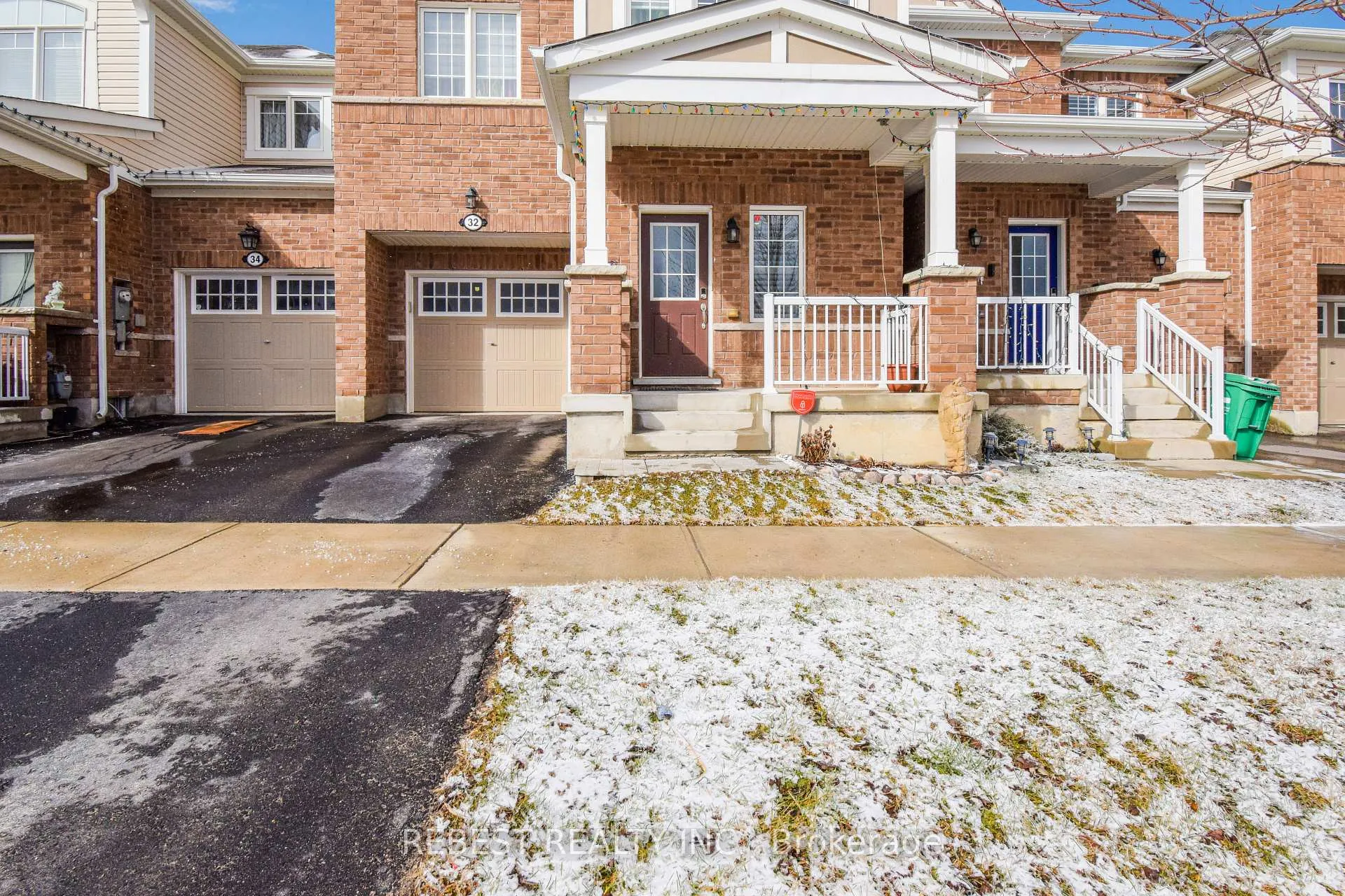 Photo 2 of 32 Volner Road, Brampton, Northwest Brampton — HOMEH