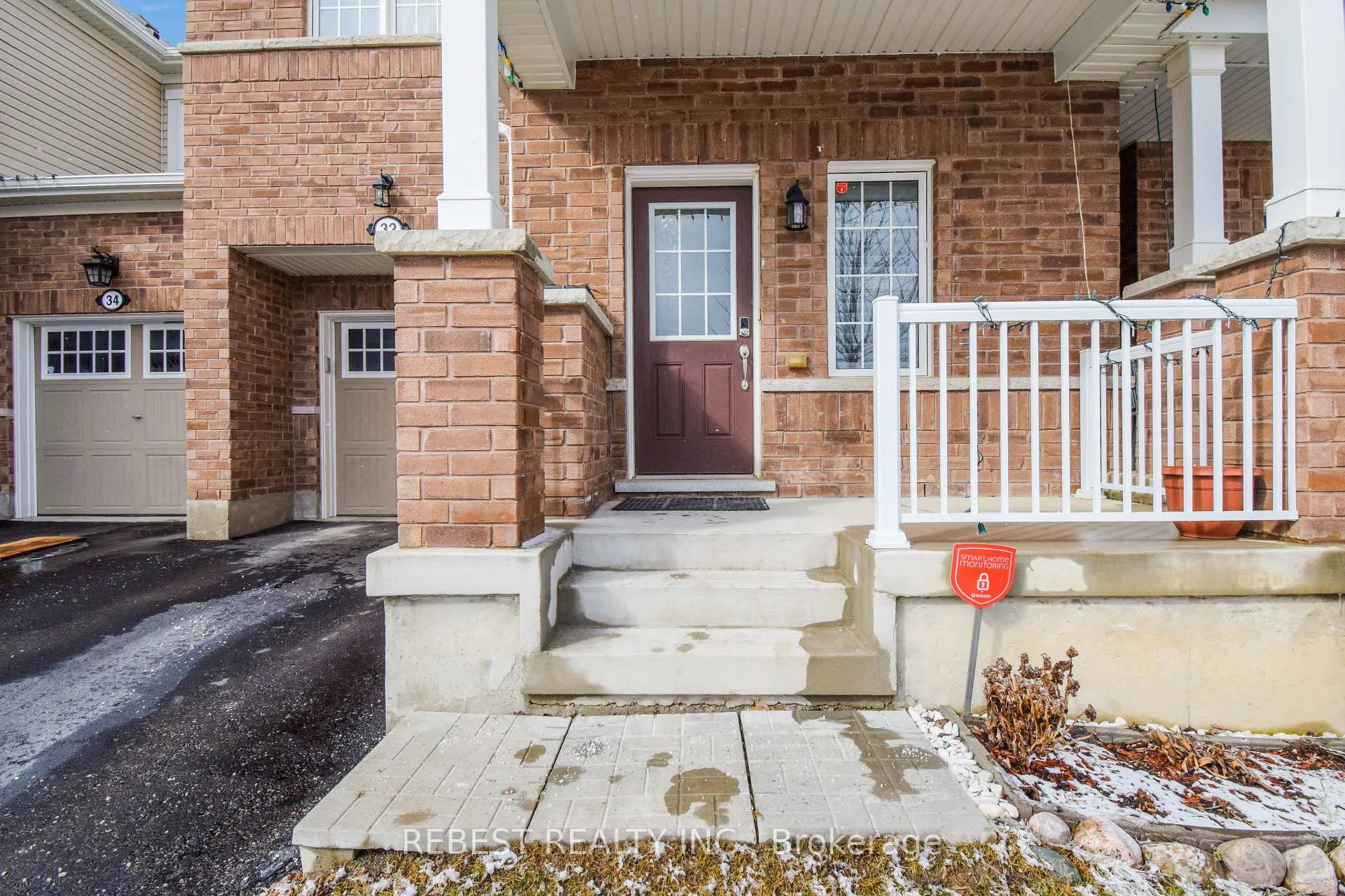 Photo 4 of 32 Volner Road, Brampton, Northwest Brampton — HOMEH