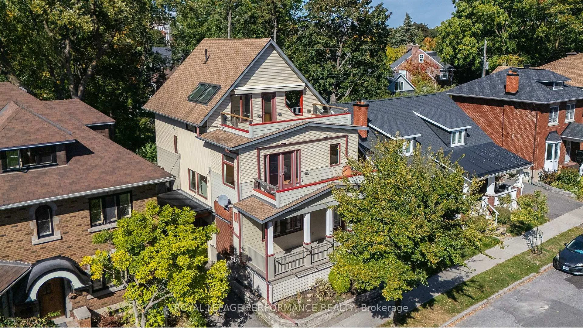 Photo 4 of 45 Old Sunset Boulevard, Ottawa, Dows Lake — HOMEH