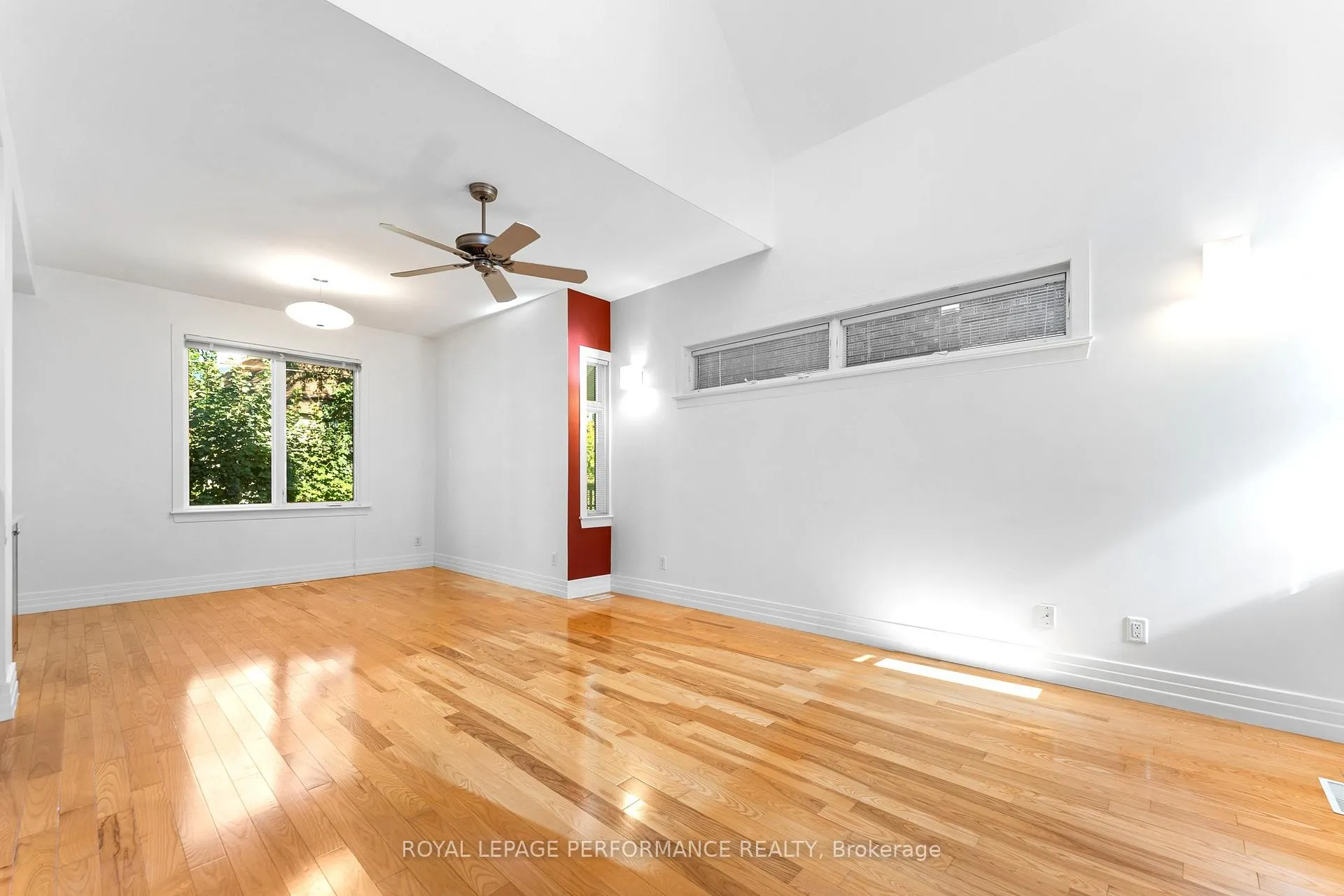 Photo 10 of 45 Old Sunset Boulevard, Ottawa, Dows Lake — HOMEH