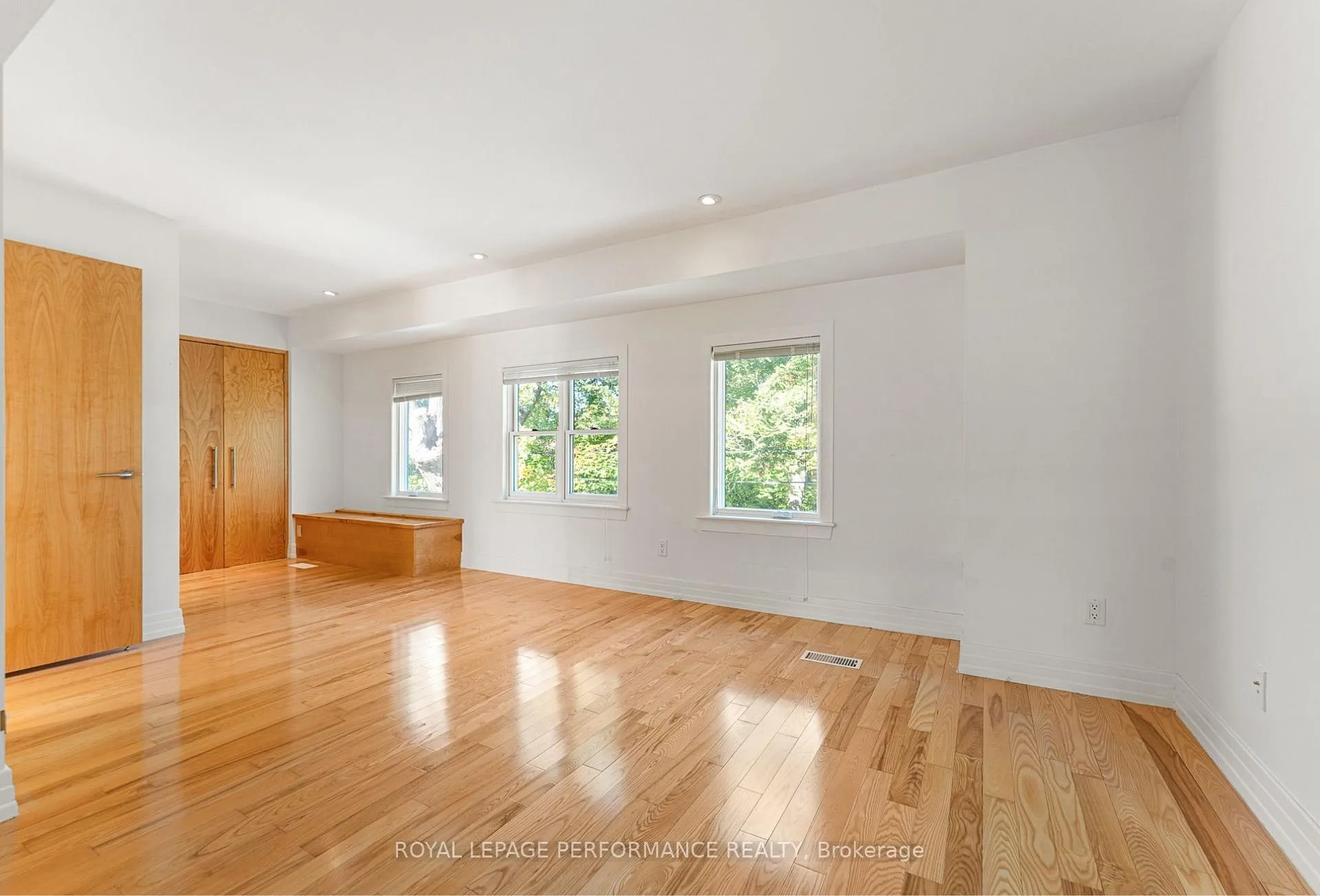 Photo 30 of 45 Old Sunset Boulevard, Ottawa, Dows Lake — HOMEH