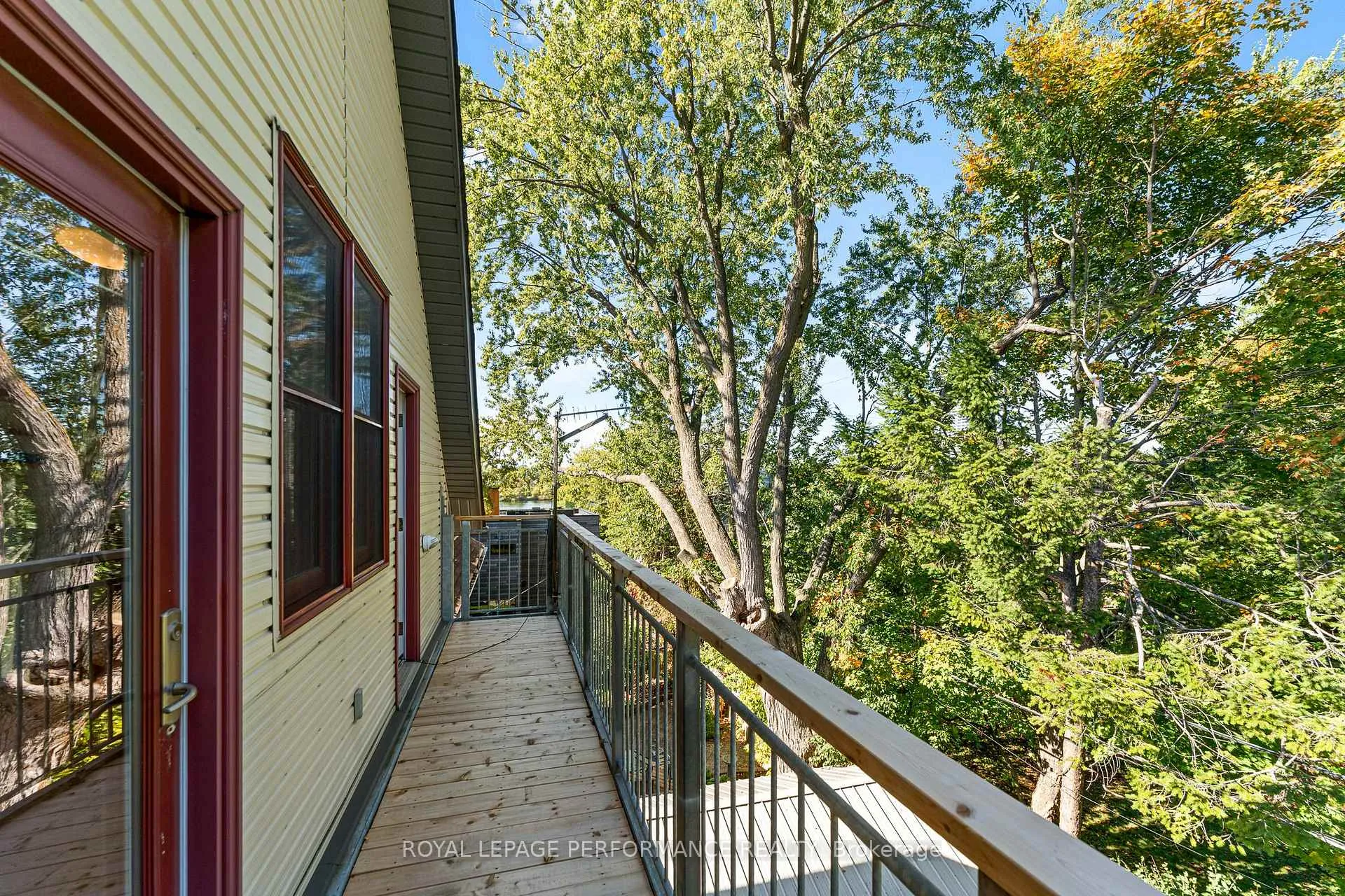 Photo 38 of 45 Old Sunset Boulevard, Ottawa, Dows Lake — HOMEH