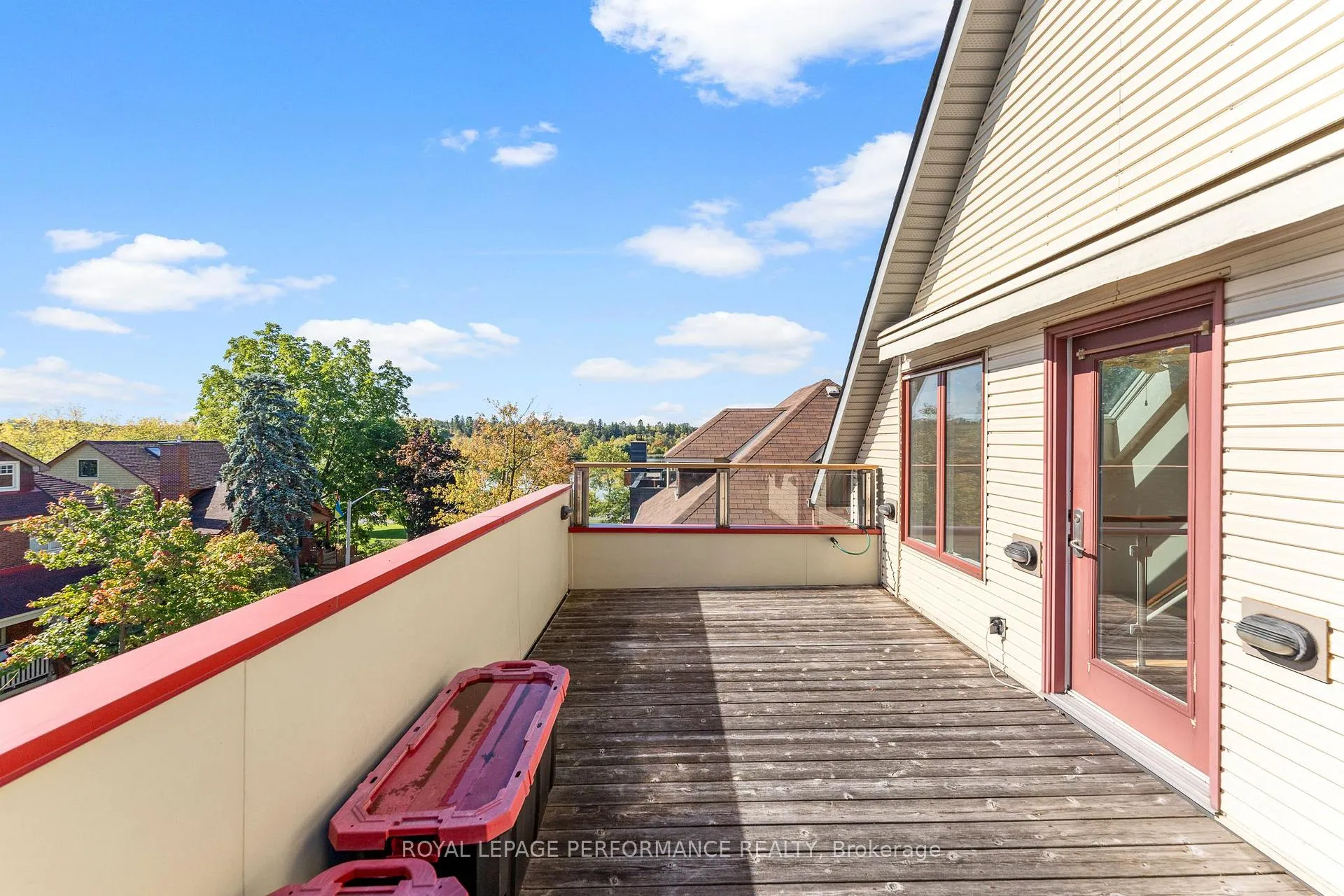 Photo 41 of 45 Old Sunset Boulevard, Ottawa, Dows Lake — HOMEH