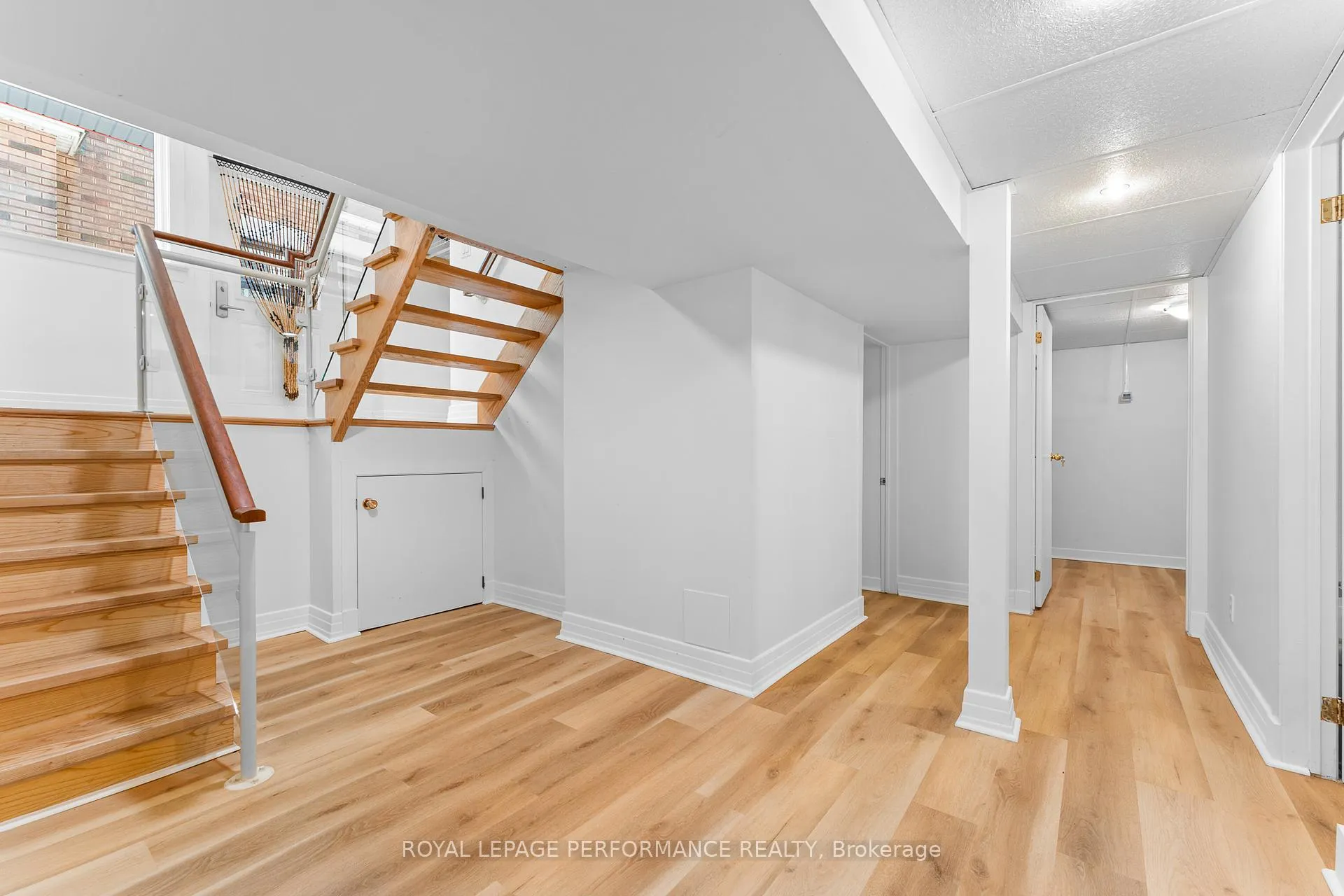 Photo 43 of 45 Old Sunset Boulevard, Ottawa, Dows Lake — HOMEH