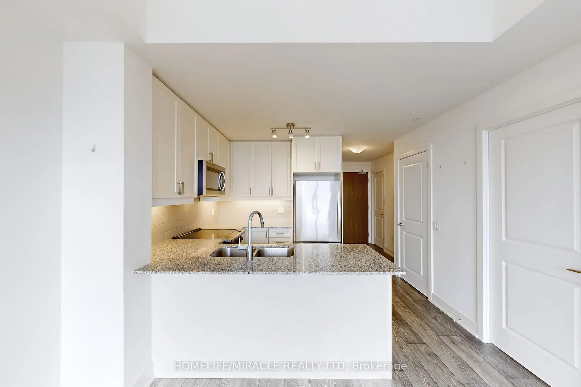 Photo 9 of Unit 1106, 1050 Main Street E, Milton, Dempsey — HOMEH