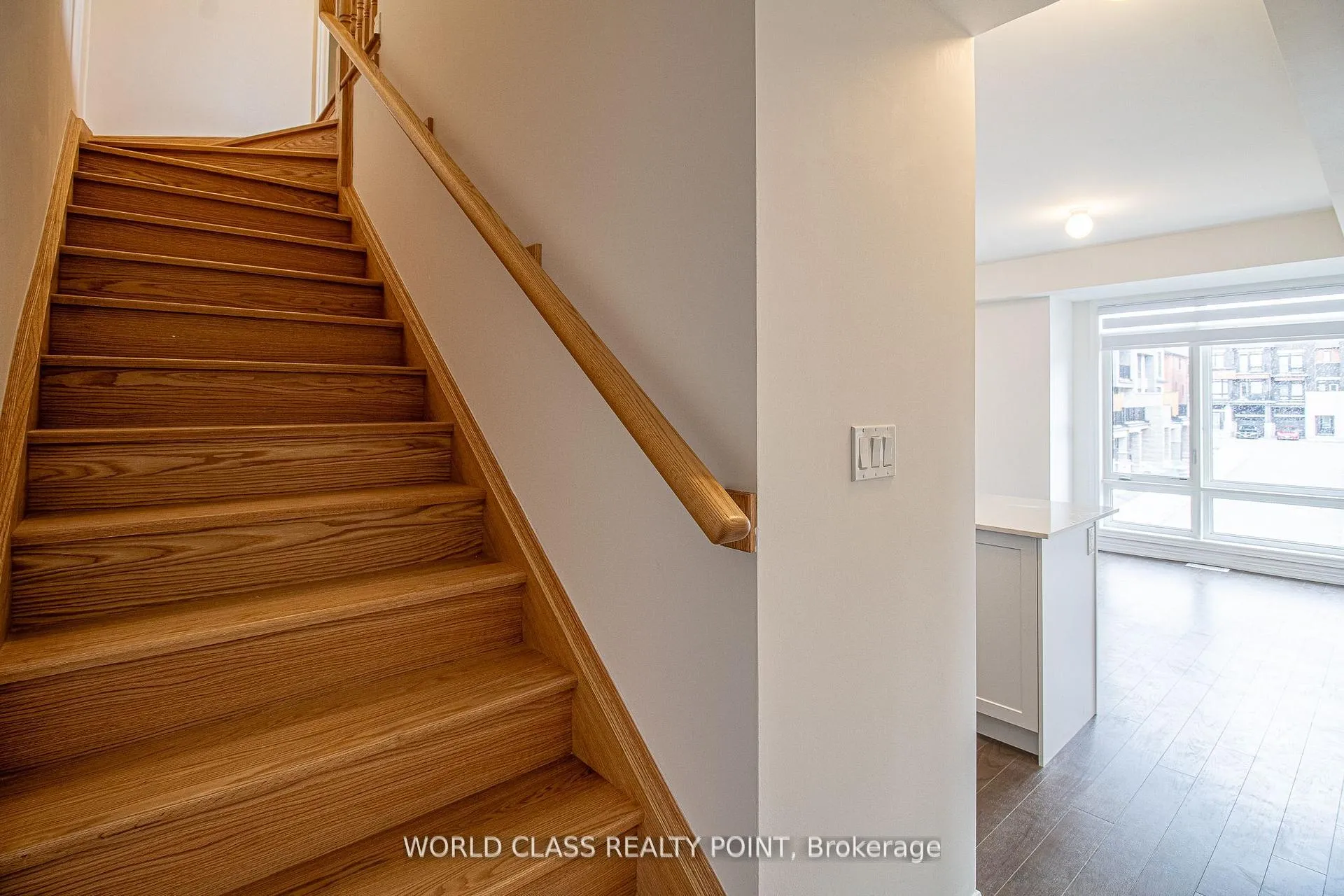 Photo 19 of 432 Salem Road, Ajax, South East — HOMEH