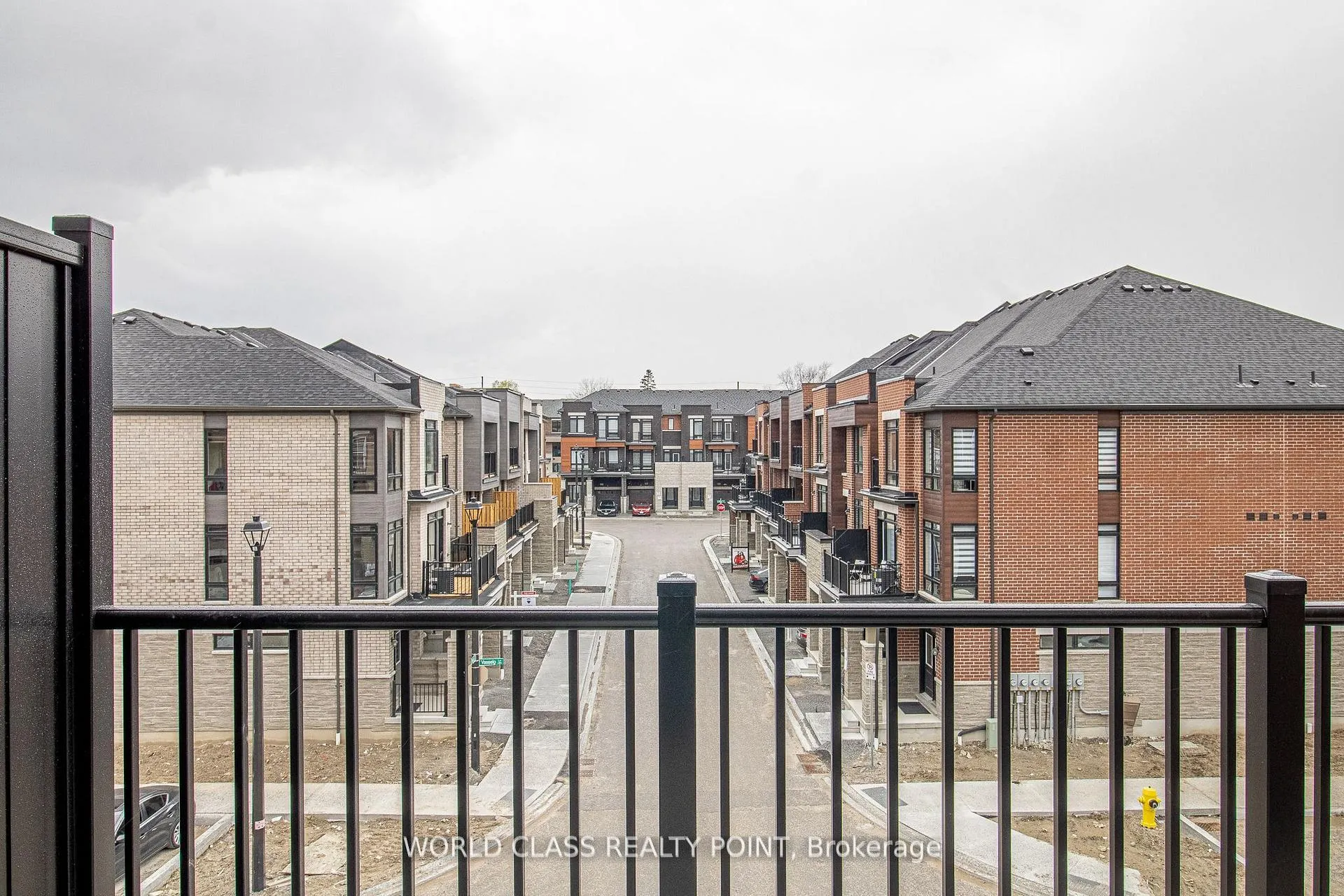 Photo 29 of 432 Salem Road, Ajax, South East — HOMEH