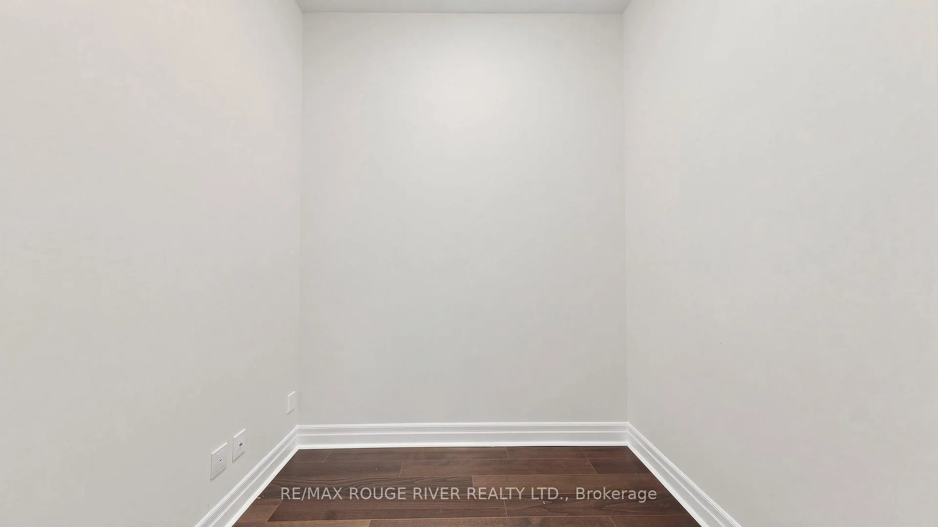 Photo 15 of Unit 205, 8110 Birchmount Road, Markham, Unionville — HOMEH