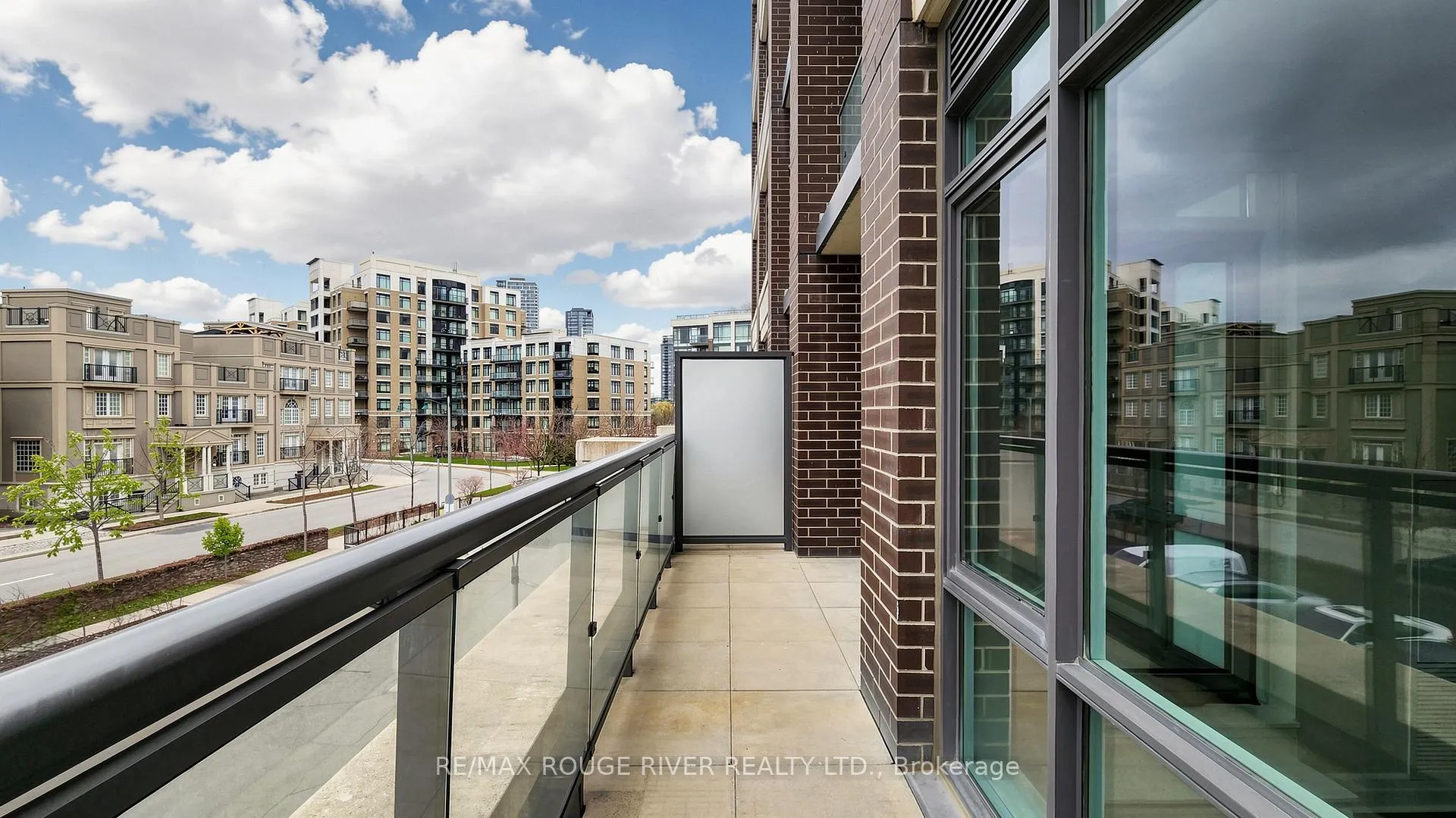 Photo 24 of Unit 205, 8110 Birchmount Road, Markham, Unionville — HOMEH