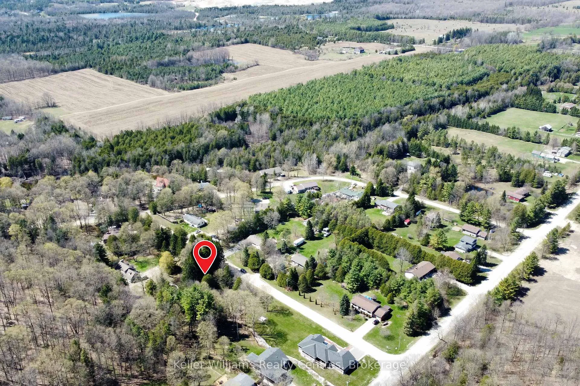 Photo 4 of 120 Anderson Drive S, West Grey — HOMEH