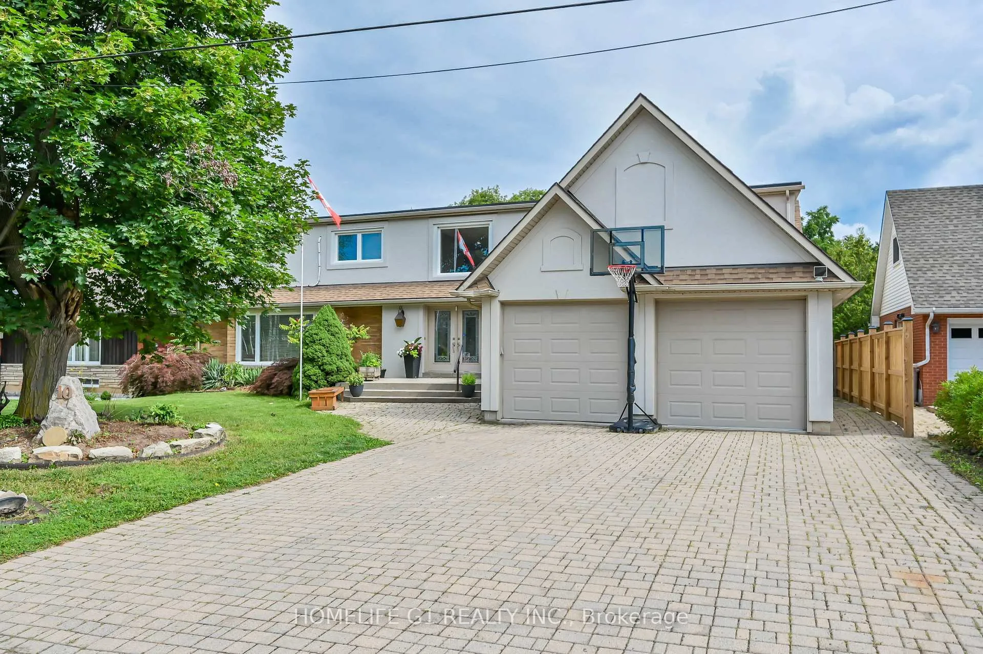 Photo 23 of 10 Douglas Place, Hamilton, Stoney Creek — HOMEH