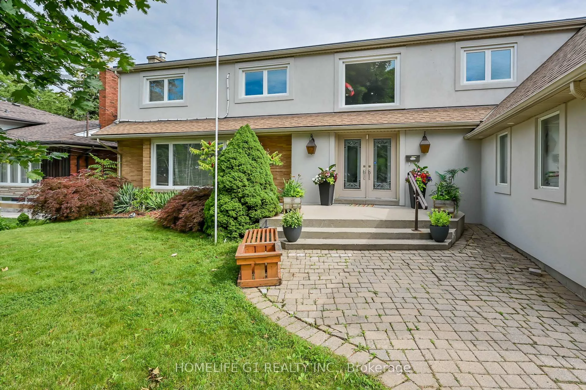 Photo 27 of 10 Douglas Place, Hamilton, Stoney Creek — HOMEH