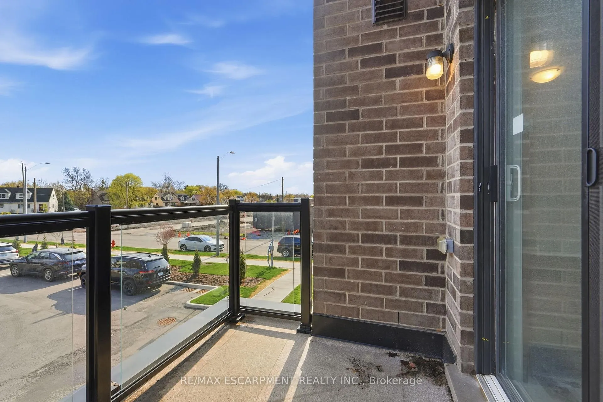 Photo 25 of 34 Dryden Lane, Hamilton, McQuesten — HOMEH