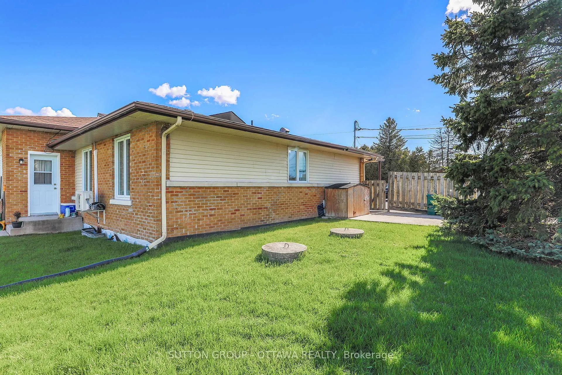 Photo 2 of Unit 3, 2461 Dunning Road, Ottawa, Cumberland West — HOMEH