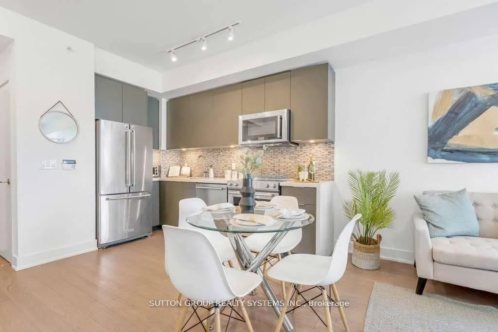 Photo 2 of Unit 3014, 30 Shore Breeze Drive, Etobicoke, Mimico — HOMEH