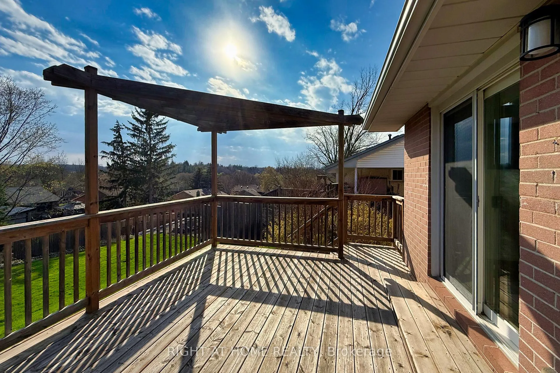 Photo 32 of 7 Lane Court, Halton Hills, Georgetown — HOMEH
