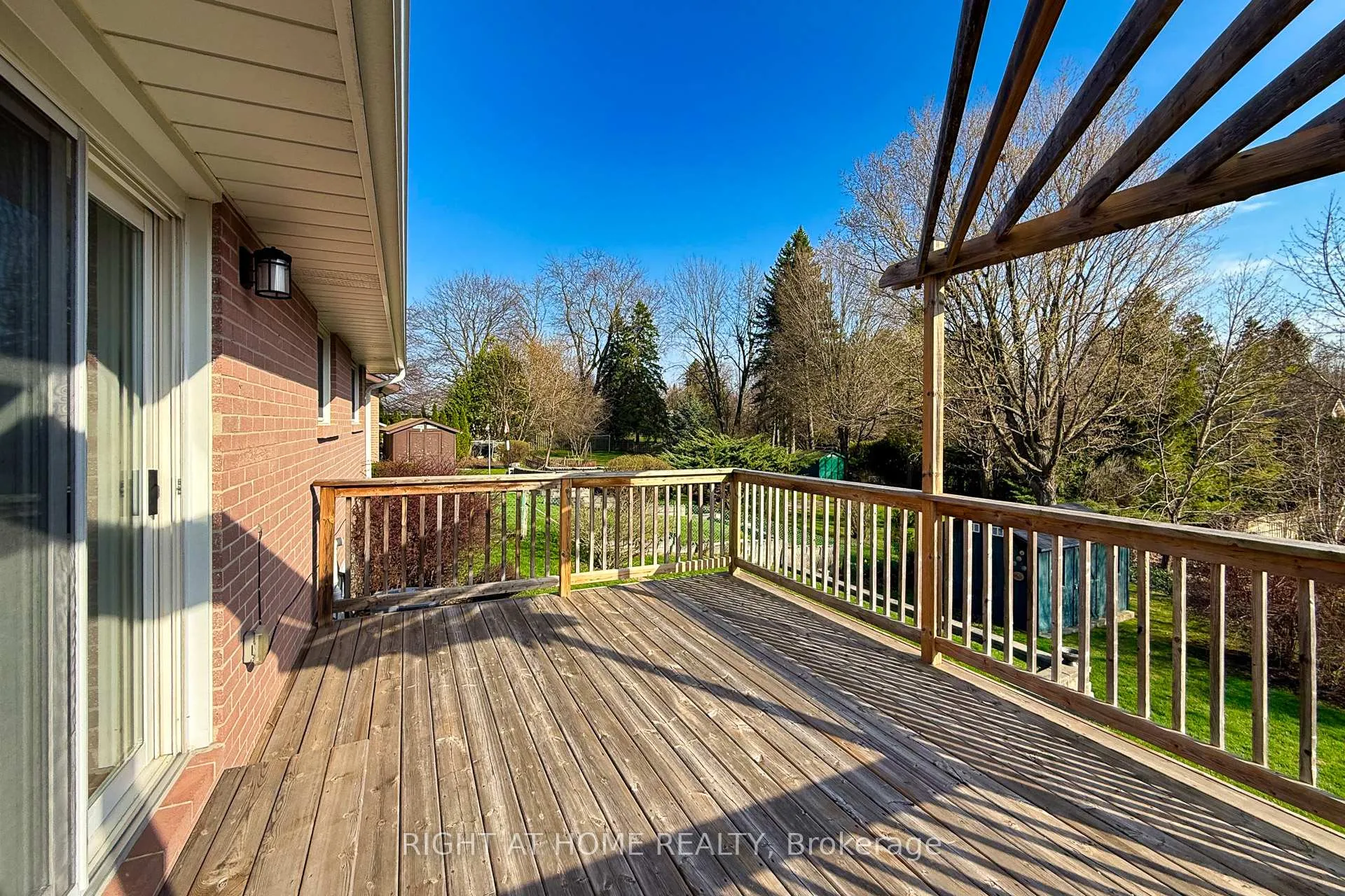 Photo 33 of 7 Lane Court, Halton Hills, Georgetown — HOMEH