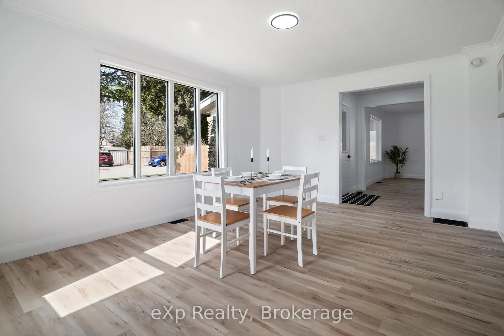 Photo 14 of 2051 Albert Street S, Howick — HOMEH
