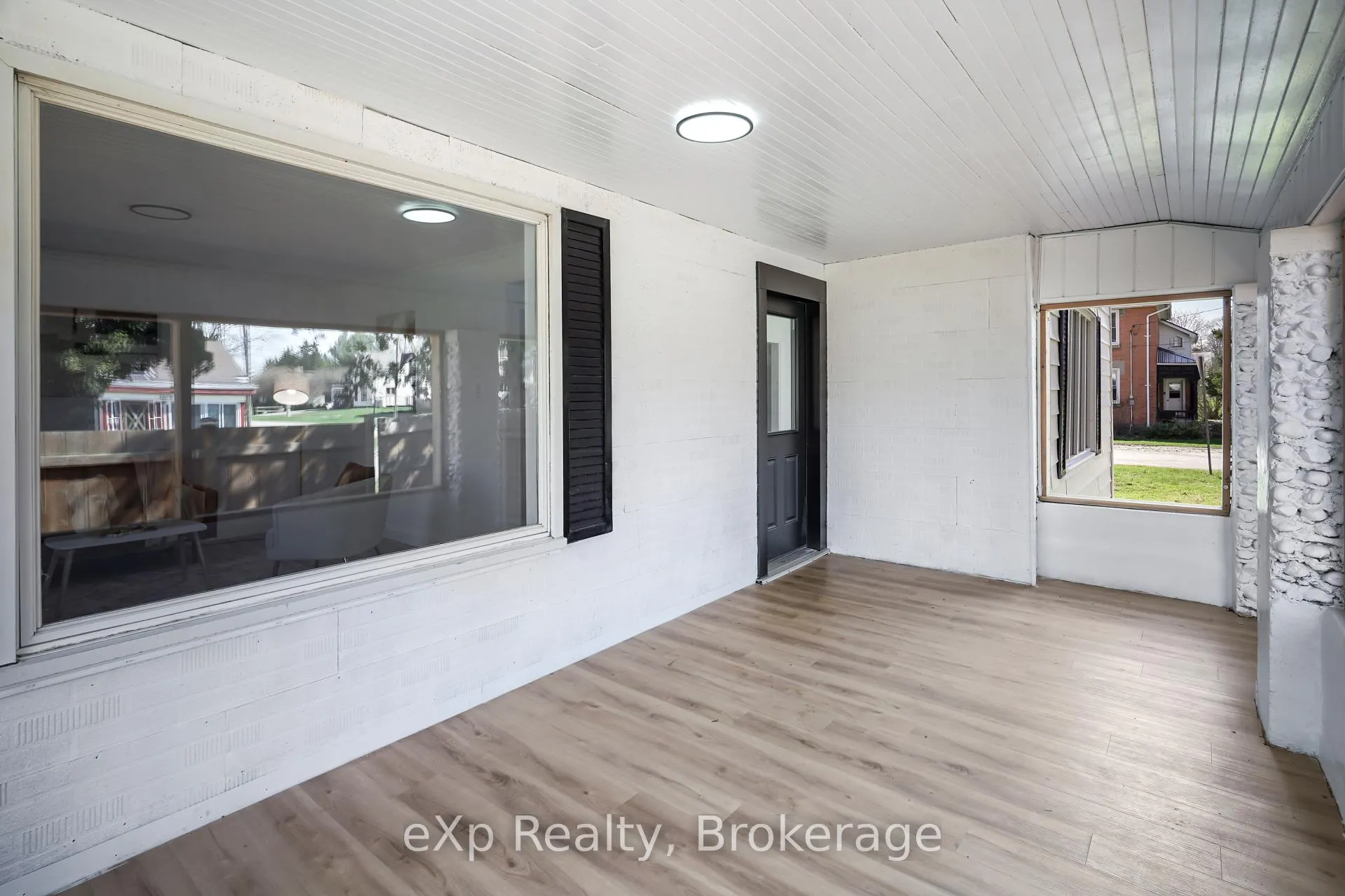 Photo 20 of 2051 Albert Street S, Howick — HOMEH