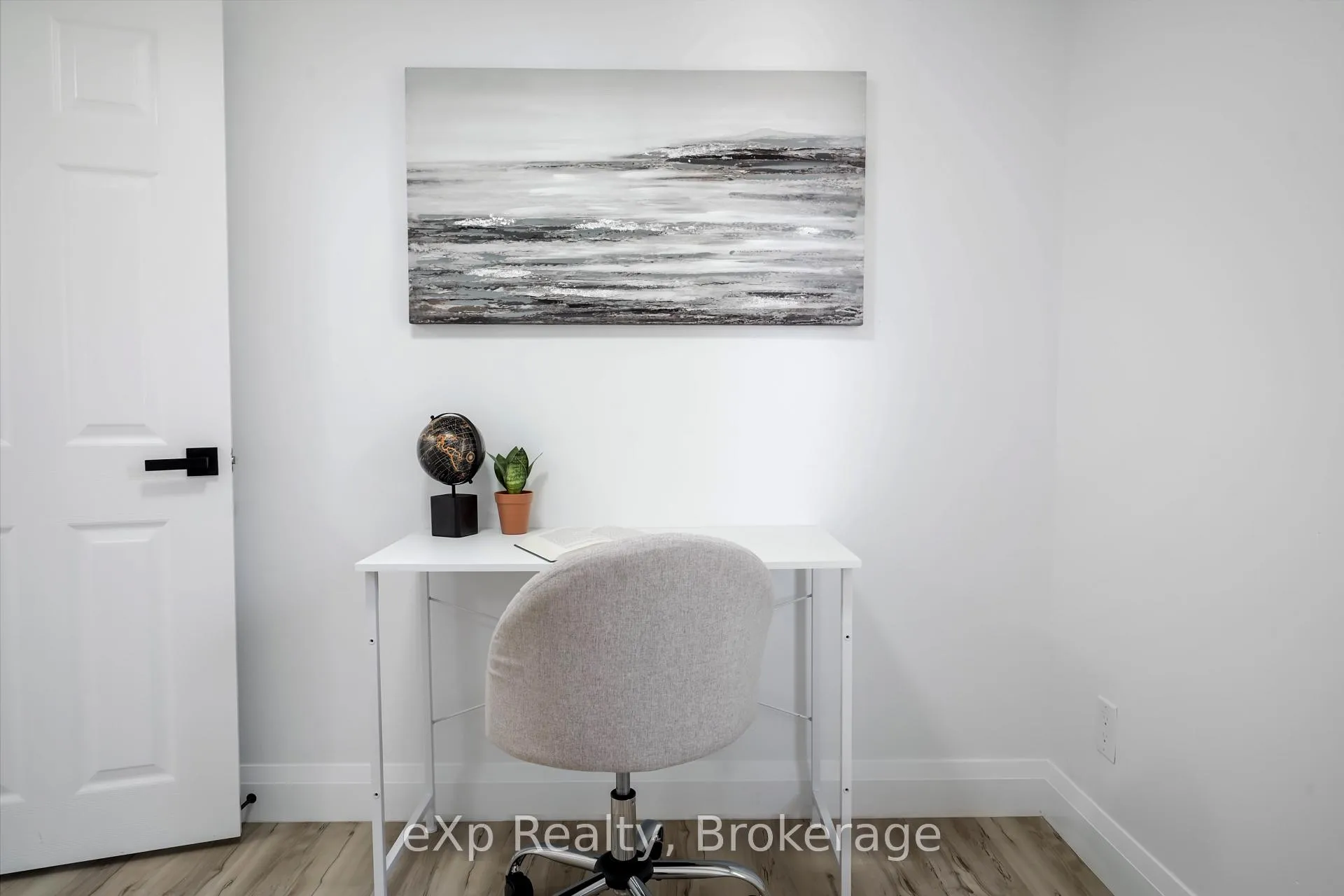 Photo 33 of 2051 Albert Street S, Howick — HOMEH