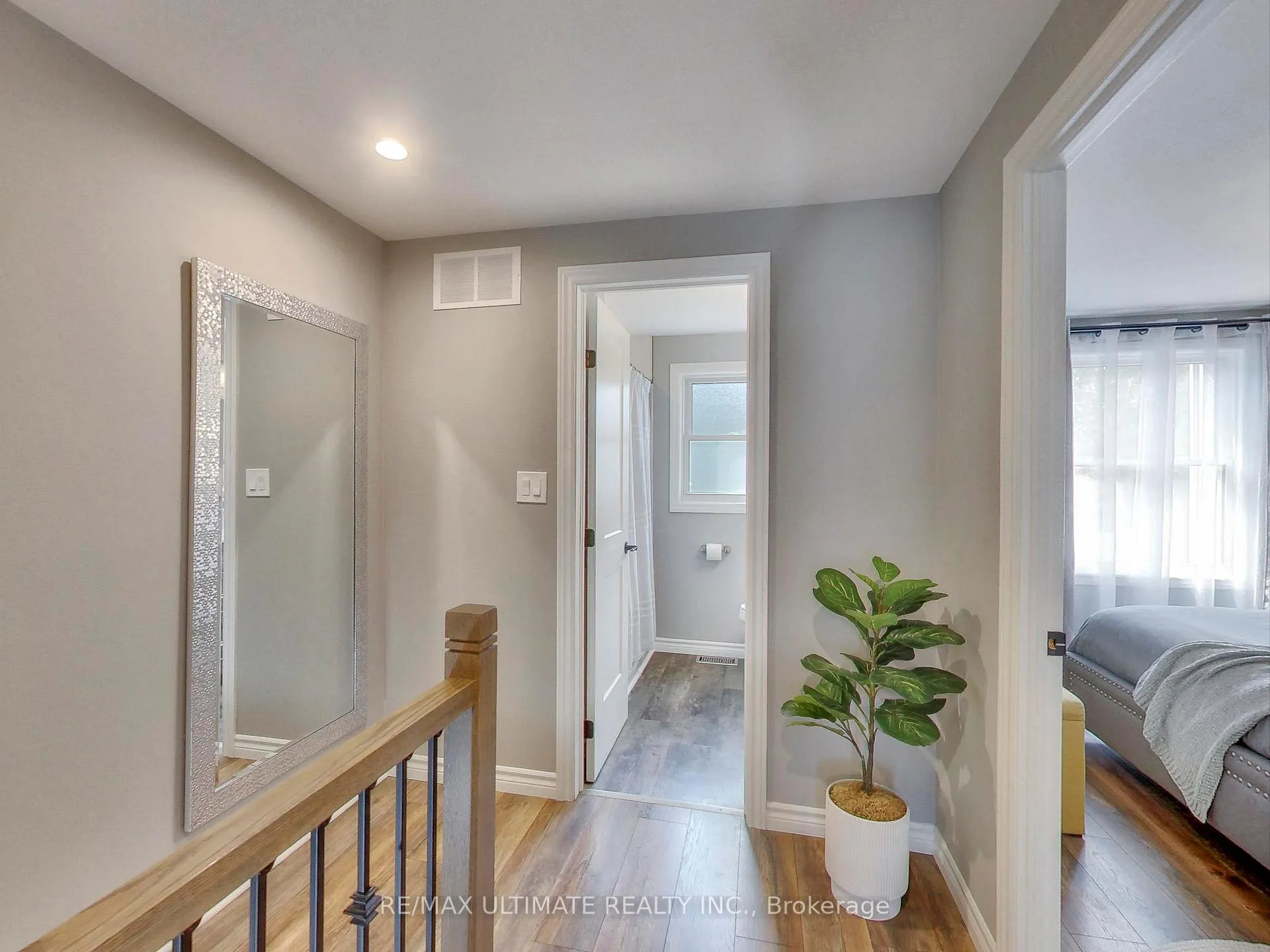 Photo 19 of 496 Elgin Street N, Cambridge — HOMEH