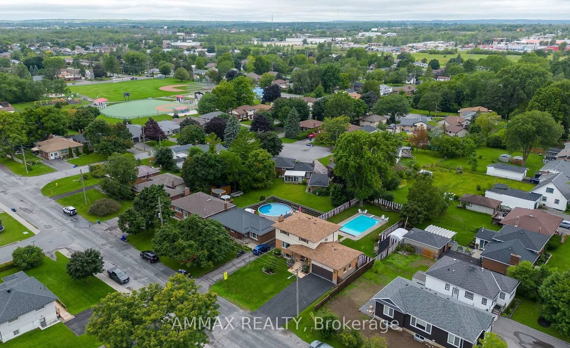 Photo 11 of 36 Parkdale Drive, Belleville, Belleville Ward — HOMEH