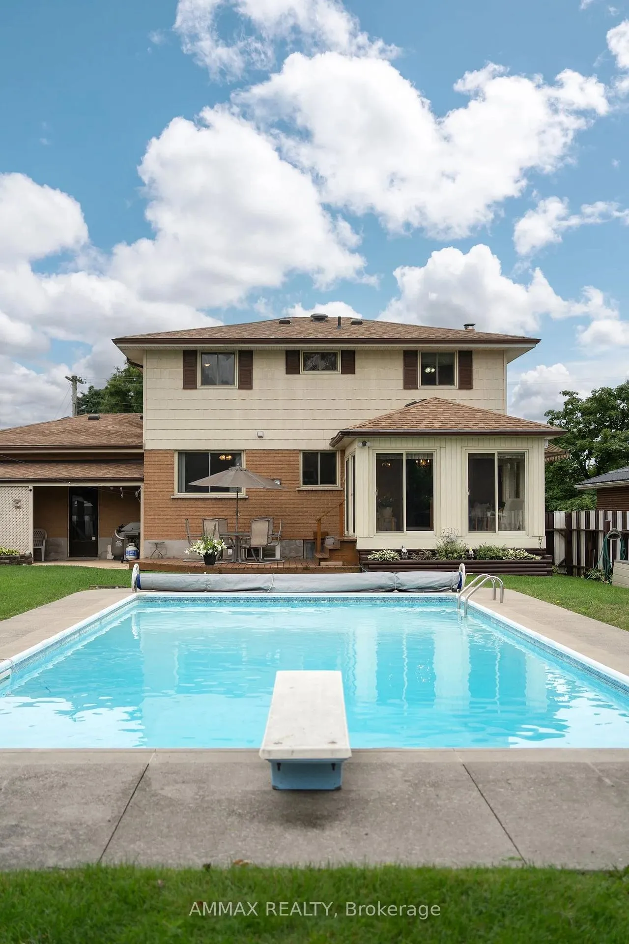 Photo 30 of 36 Parkdale Drive, Belleville, Belleville Ward — HOMEH