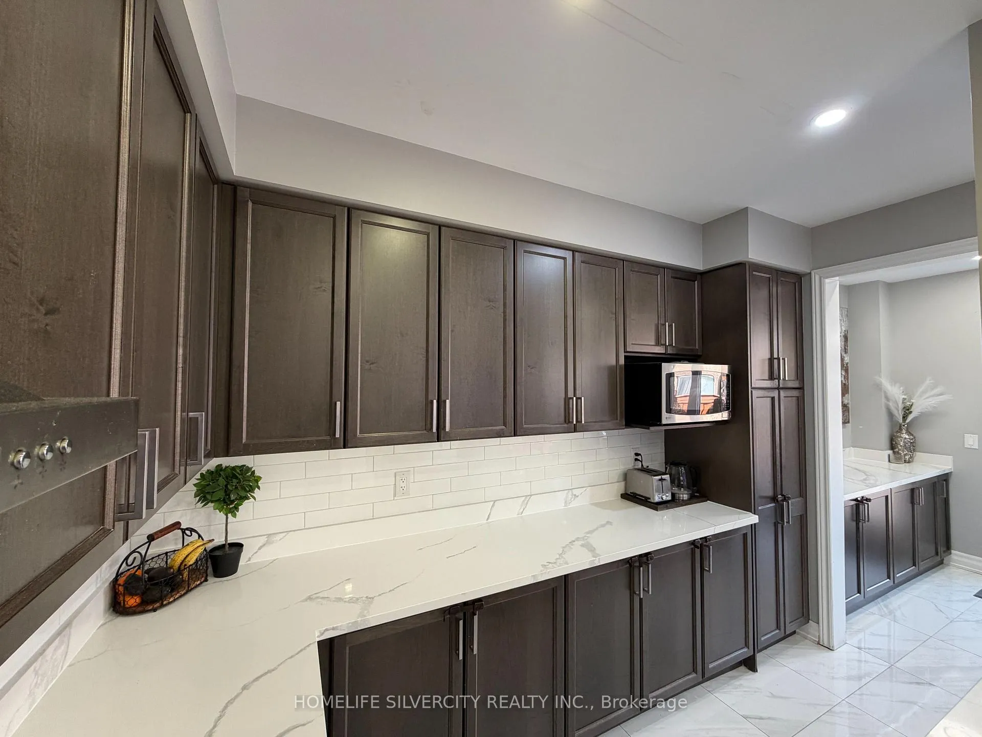 Photo 4 of 42 Mccargow Drive, Haldimand — HOMEH