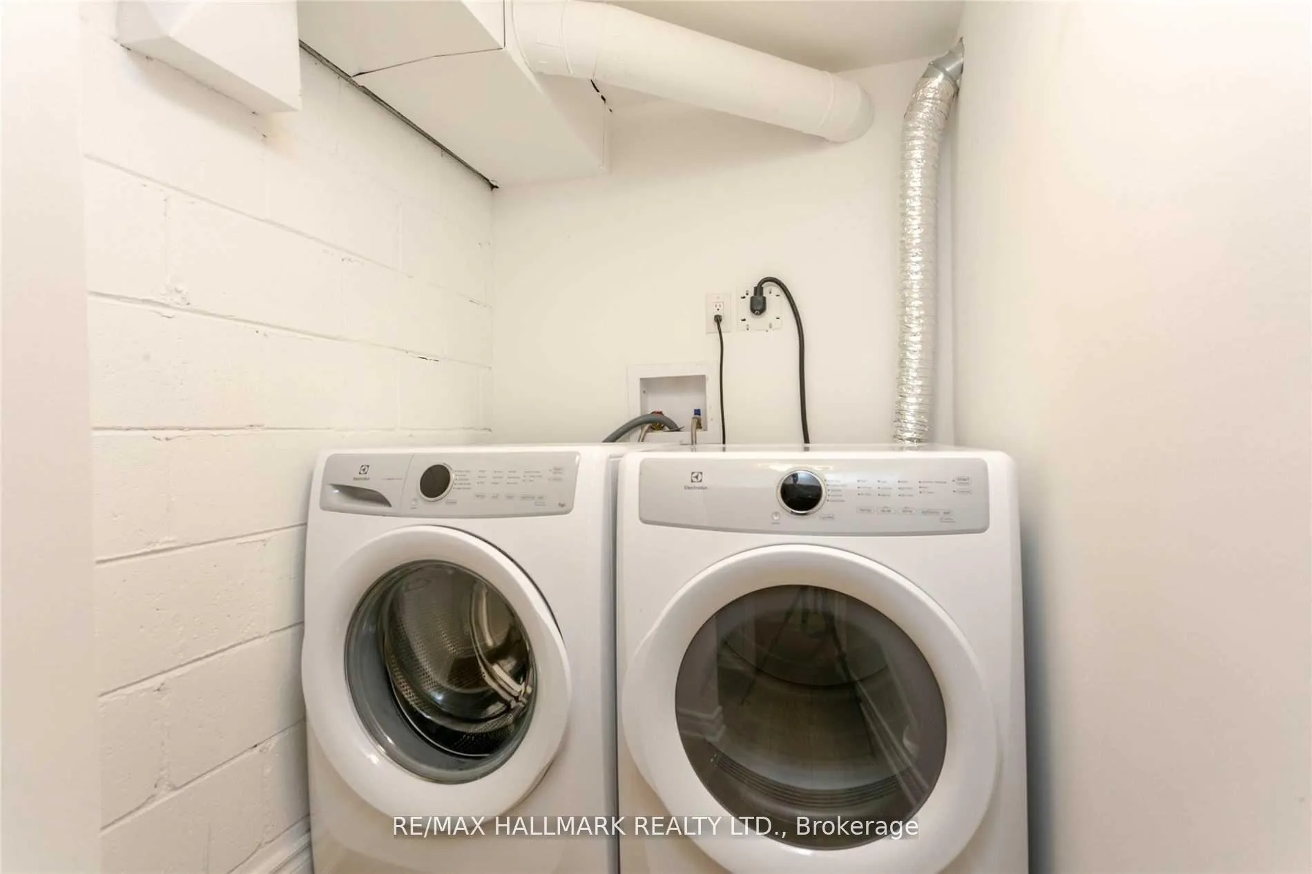 Photo 12 of Unit Bsmnt 2, 56 Courton Drive, Scarborough, Wexford-Maryvale — HOMEH