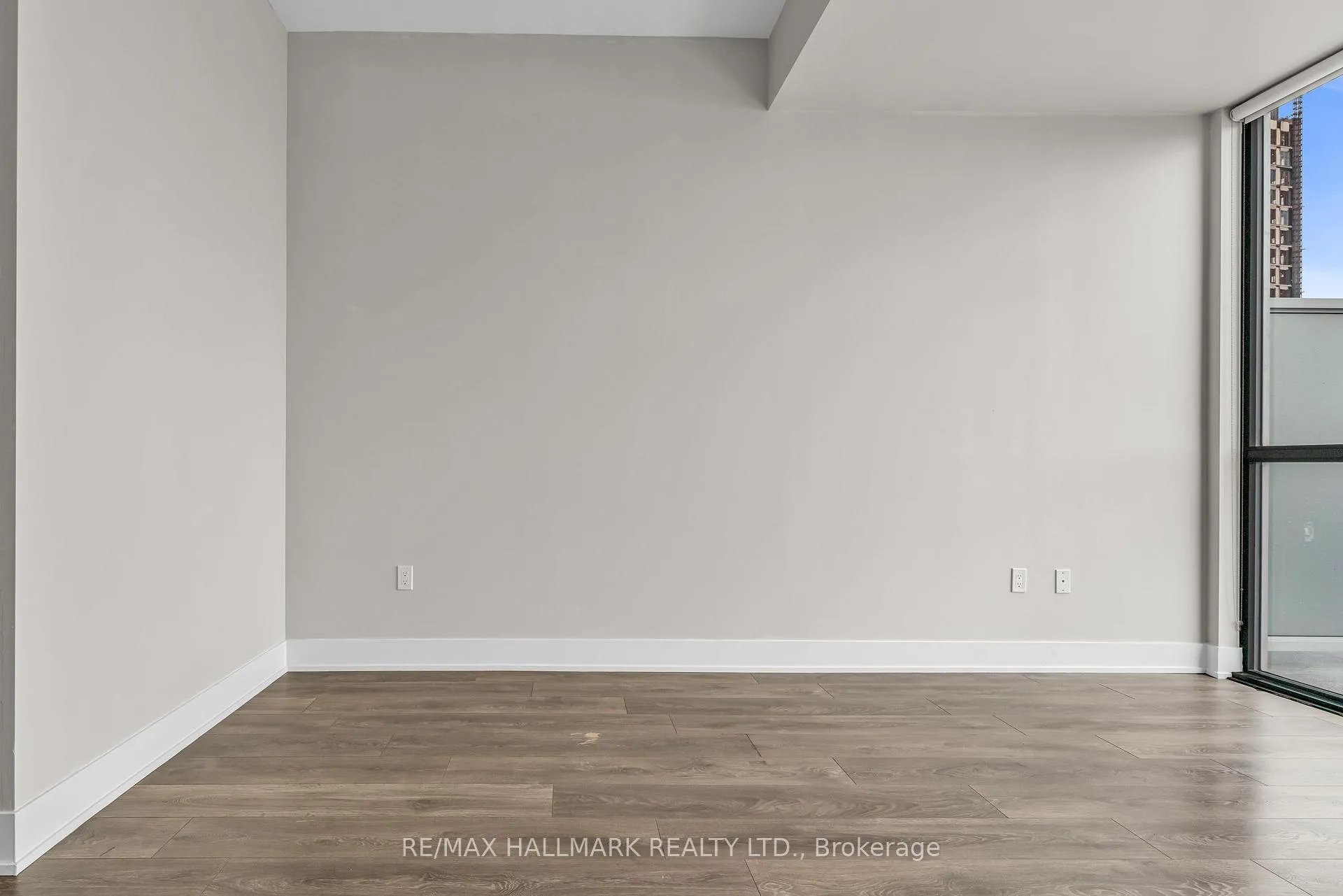 Photo 16 of Unit 3705, 2908 Highway 7, Vaughan, Concord — HOMEH