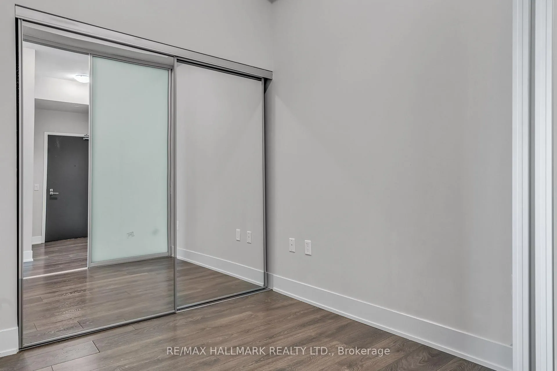 Photo 24 of Unit 3705, 2908 Highway 7, Vaughan, Concord — HOMEH