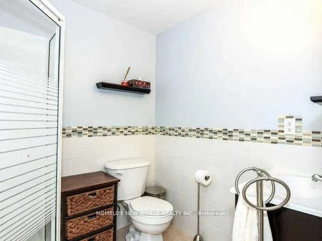 Photo 17 of 732 Bur Oak Avenue, Markham, Wismer — HOMEH