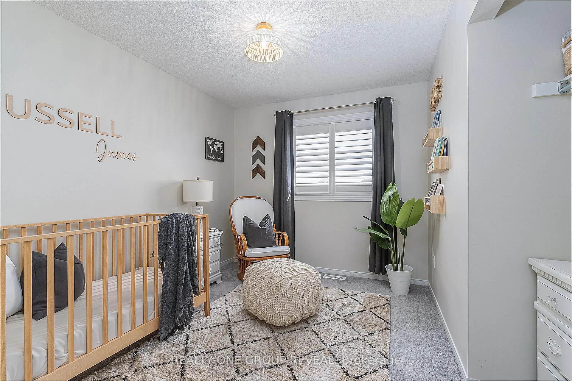 Photo 16 of 78 Fry Crescent, Clarington, Bowmanville — HOMEH