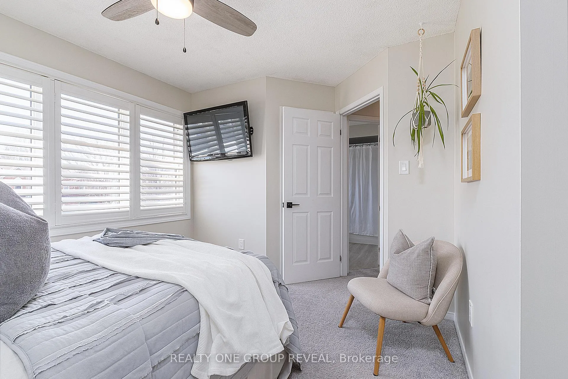 Photo 19 of 78 Fry Crescent, Clarington, Bowmanville — HOMEH