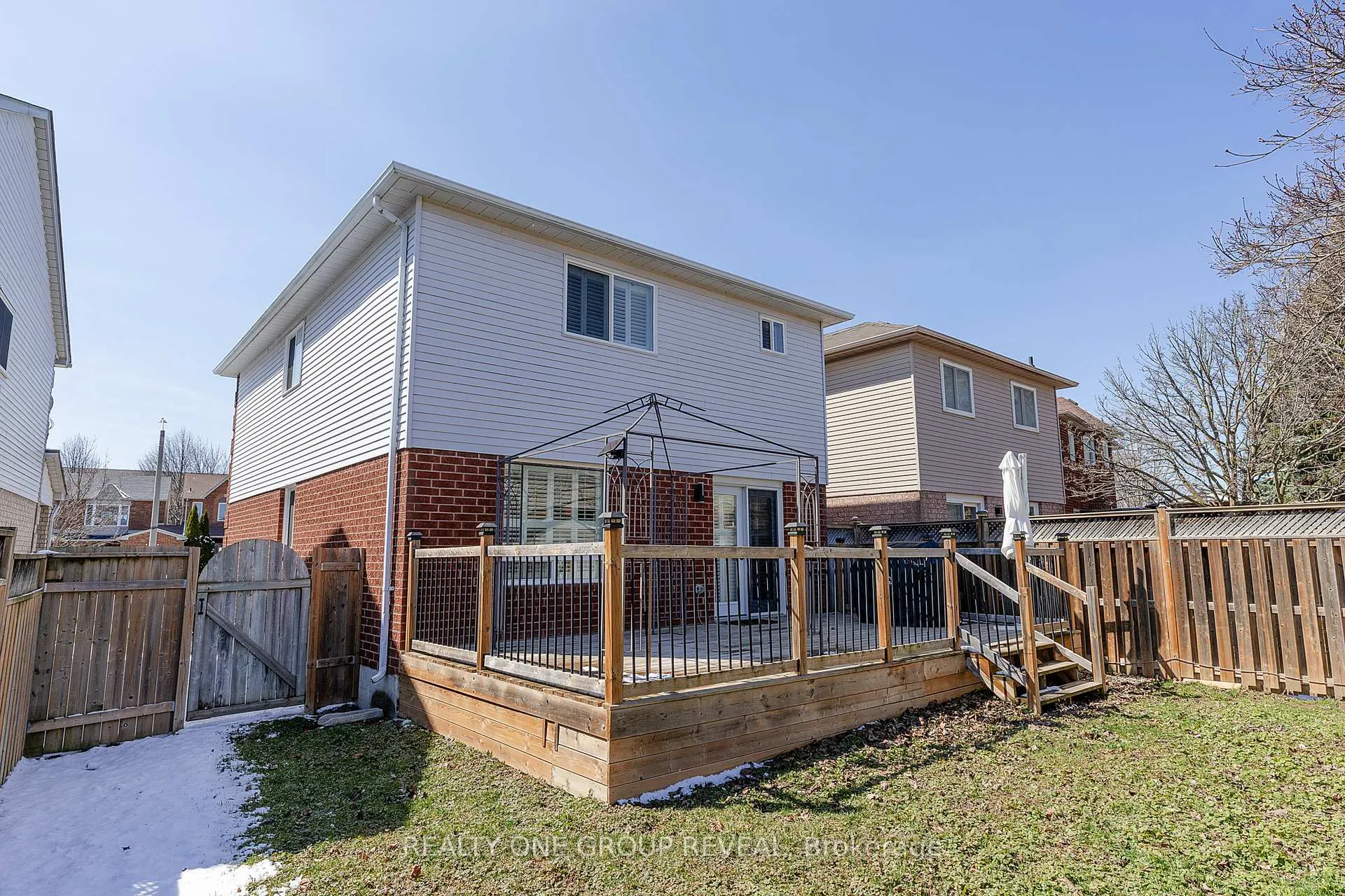 Photo 24 of 78 Fry Crescent, Clarington, Bowmanville — HOMEH